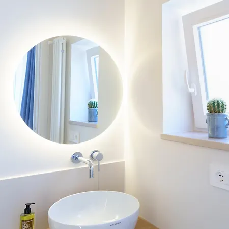 Civico 7 - Apulian * קונברסאנו